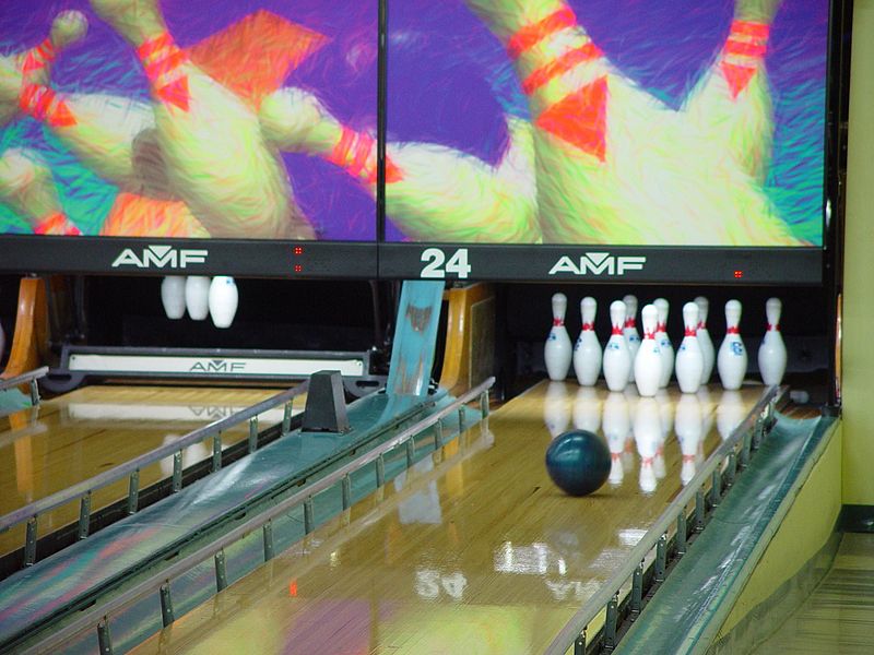 Bowling_ball_looking_good_for_a_strike