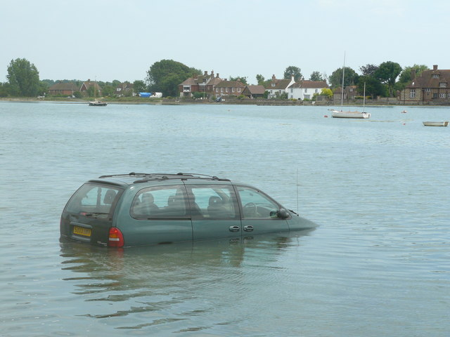 Bosham_Harbour_-_Good_news,_bad_news_-_geograph_org_uk_-_1370842