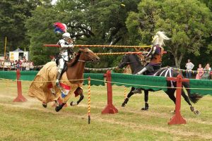 800px-knights_jousting_lance_tips_breaking