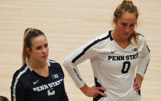 AC Fitzpatrick, Maddy Bilinovic Shine In Penn State Volleyball Debuts