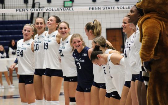 Penn State Volleyball Sweeps Princeton, St. John's In Doubleheader