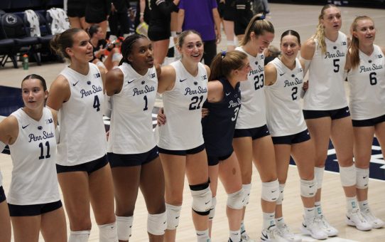 #3 Penn State Wins 13th Straight in Sweep of Michigan at Rec Hall