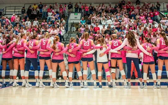 Penn State Downs #14 Minnesota 3-0 in Annual Dig Pink Match