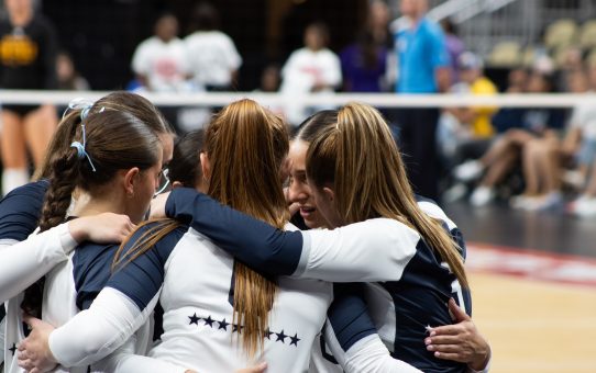 Kentucky Downs Penn State 3-0 in Home Opener for the Lions