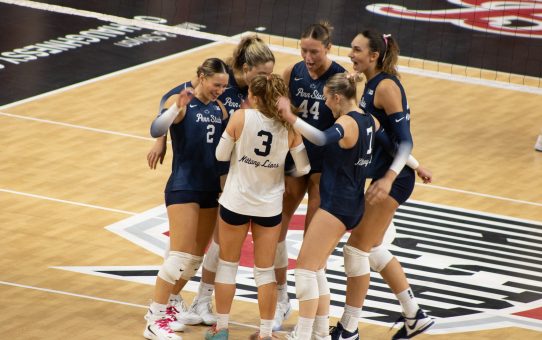 Penn State goes 2-0 this weekend despite a slow start against Ohio State (22-25, 25-23, 25-17, 25-18)