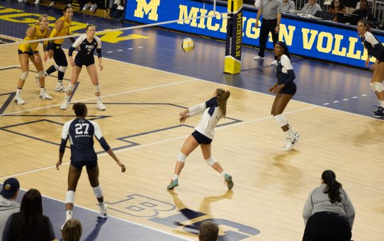 Nittany Lions fall in 5 on the road to Michigan, 25-21, 21-25, 28-26, 22-25, 12-15
